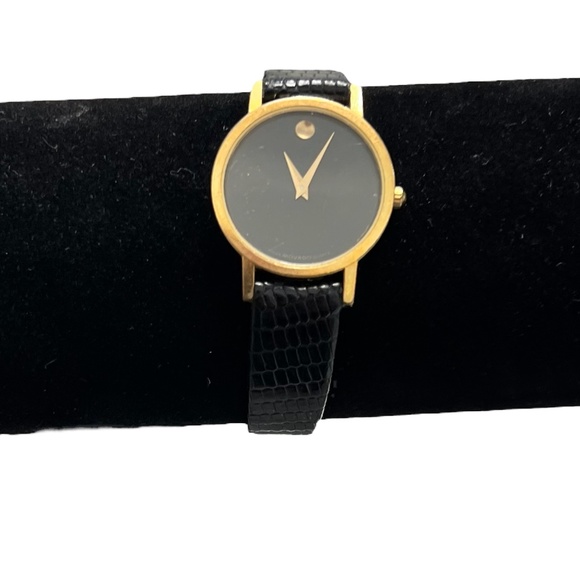 MOVADO MUSEUM CLASSIC 28MM LADIES WATCH - Picture 8 of 15